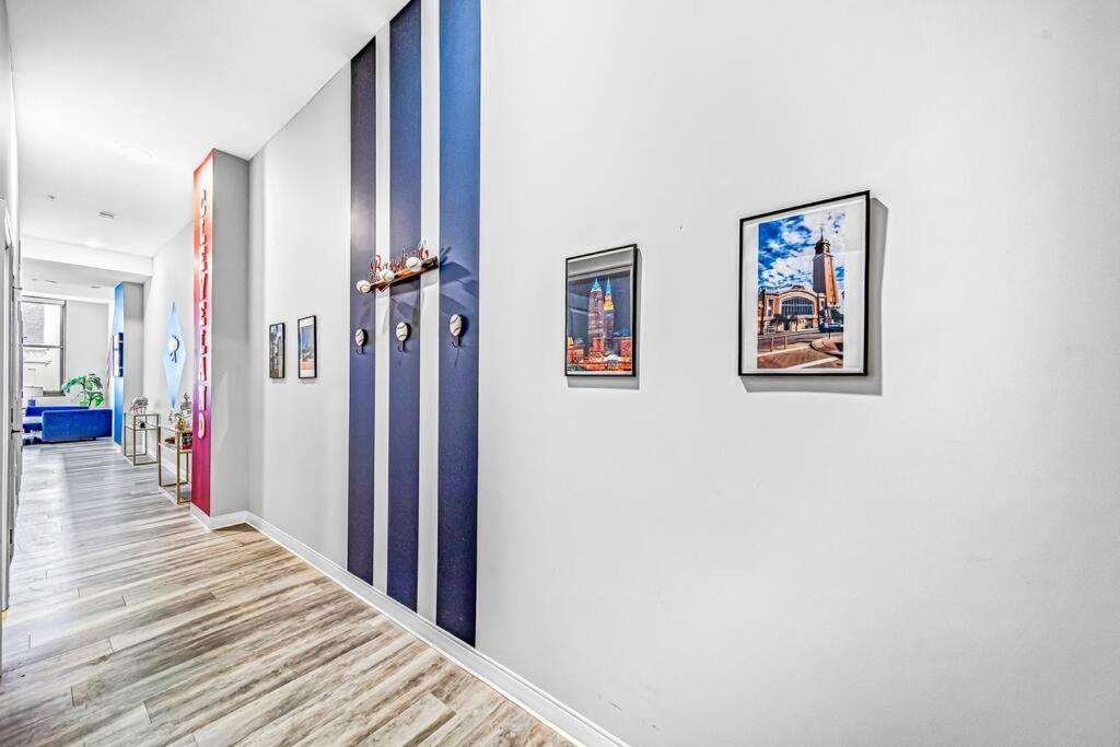 Ferienwohnung 2Br Unit In The Heart Of Dt With View Of Playhouse Square, Pool & Gym Access- 305 Cleveland Exterior foto