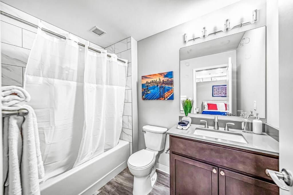 Ferienwohnung 2Br Unit In The Heart Of Dt With View Of Playhouse Square, Pool & Gym Access- 305 Cleveland Exterior foto